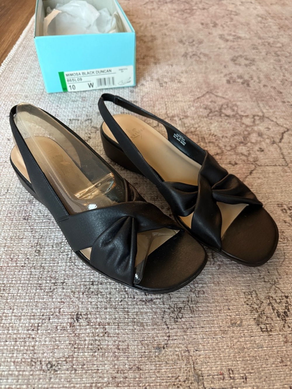 Life Stride Black Knotted Slingback Wedge Sandals